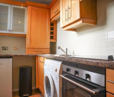 2 bedroom apartment to rent - Photo 6