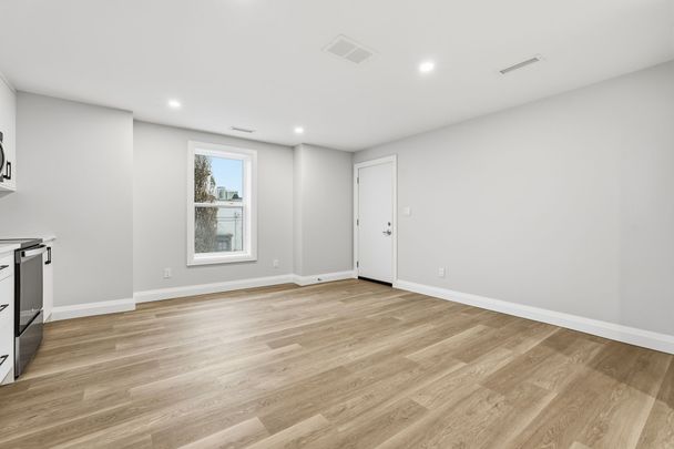 For Lease - 231 PARK Street Unit# 4, Hamilton, Ontario - Photo 1