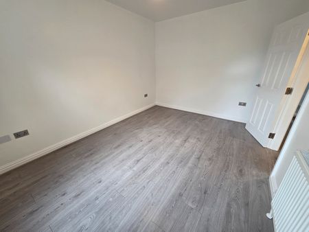 2 Bed Flat, Moseley, B13 - Photo 4