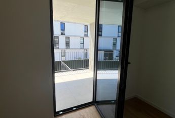 Apartamento T1 no empreendimento DOCA Praia da Barra.