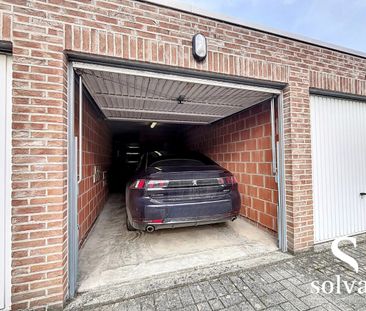 Instapklaar 2-slaapkamerappartement met garage in het centrum van Z... - Photo 6