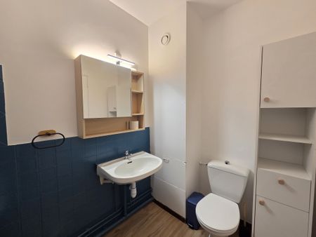 Location Appartement 2 pièces 48m² TROYES 10000 - Photo 5
