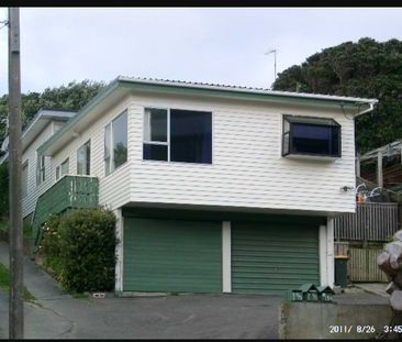 2/15 View Road, Titahi Bay - Photo 1