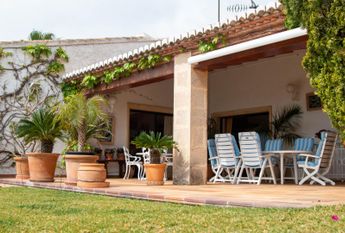 Encantadora Villa en Alquiler Año Completo Javea