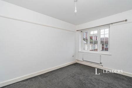 2 bedroom apartment to rent Addis Square, Portswood Road, Southampton, SO17 - Photo 5