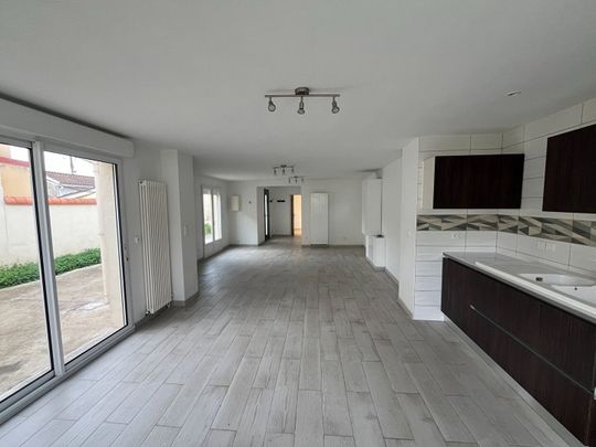 Maison 3 pièce(s) 80 m2 - Haut Cenon - Photo 1