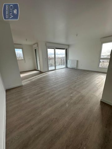 Location Appartement 3 pièces 67m² CAEN 14000 - Photo 2