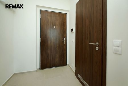 Pronájem bytu 1+kk a garsoniéry 31 m² - Photo 3