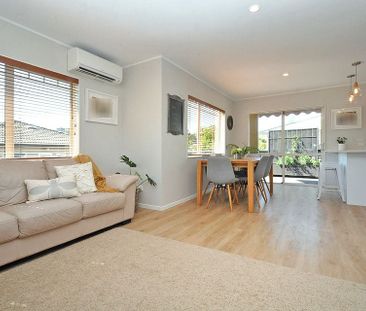 Charming 3BR Home in quite established cul-de-sac - Photo 2