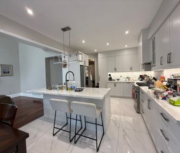 For Lease - 89 Old Colony Road Unit# main floor, Richmond Hill, Ont... - Photo 4