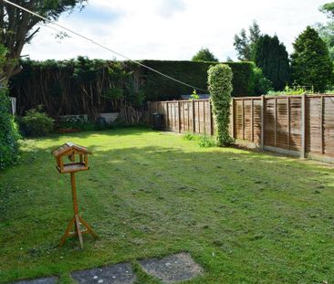 3 bedroom semi-detached house to rent - Photo 1