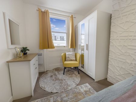 3 Bed Flat, Gloucester Terrace, W2 - Photo 5