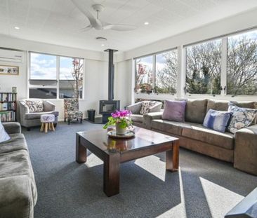 Havelock North - 3 Bedrooms - Photo 4