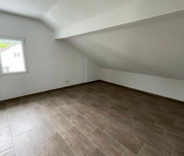 3.5 DG -Wohnung mit Balkon - Photo 2