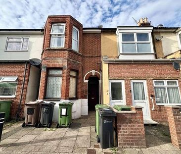 New Road, Portsmouth, PO2 - Photo 4