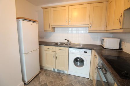 1 bedroom apartment to rent - Photo 4