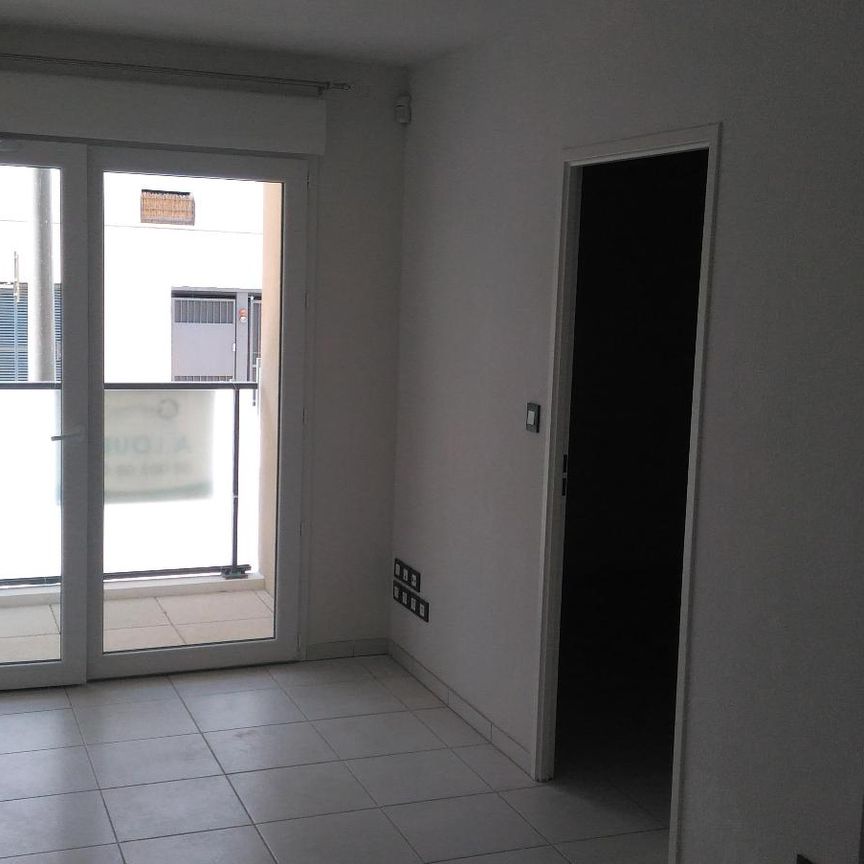 Location Appartement 2 pièces 35m² JUVIGNAC 34990 - Photo 1