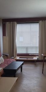 Libre rapidement Logement 3 1/2, près université - Photo 3