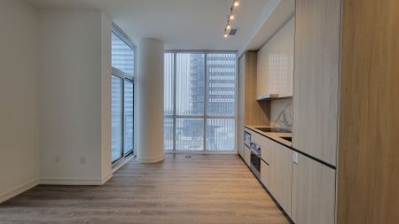 For Lease - 8 Interchange Way Unit# 618, Vaughan, Ontario - Photo 5