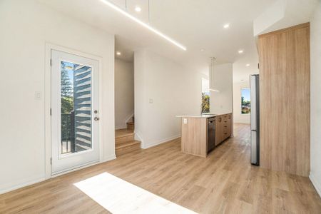 For Lease - 251 Castor Street Unit# 8, Russell, Ontario - Photo 4