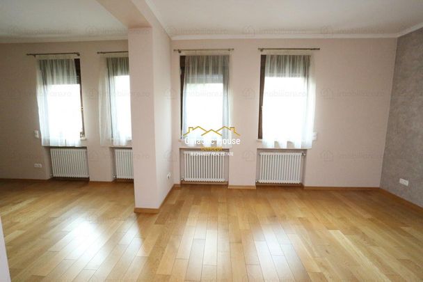 Vila superba 10 camere , cu elemente arhitecturale deosebite, impecabila, CasinKiseleff de inchiriat Arcul de Triumf, Bucuresti - Photo 1