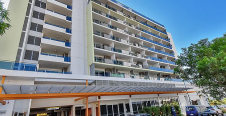 Stylish One-Bedroom Apartment in the Heart of Darwin City - Photo 5