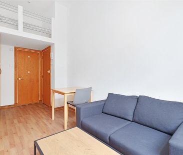 Studio to rent - Photo 3