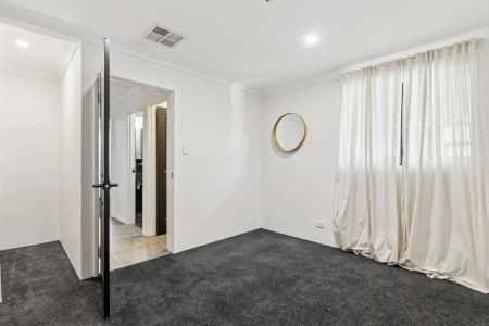 Neat & Spacious Family Home - Photo 5