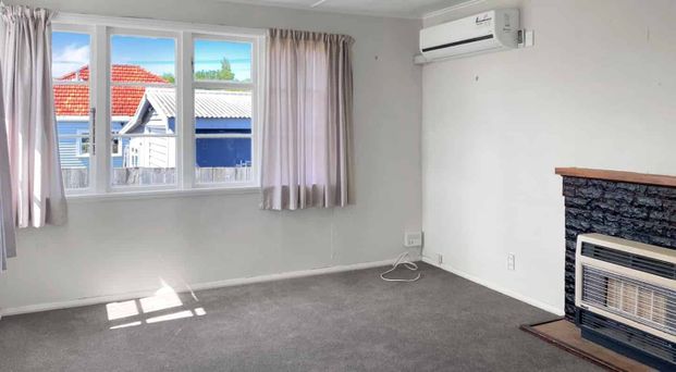 TE AWAMUTU 3 BEDROOMS - Photo 1