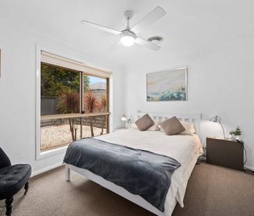 MODERN HOME IN SOUGHT AFTER LOCATION - Photo 2