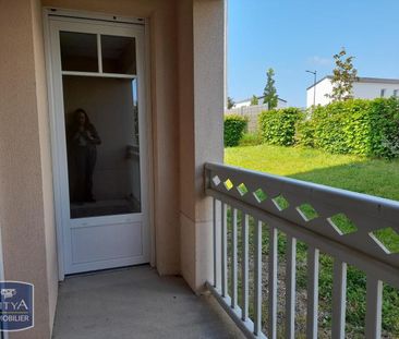 Location Appartement 2 pièces 43m² CHATEAUROUX 36000 - Photo 4