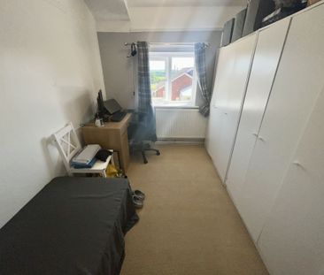 Wyndshiels, Coleshill - Photo 3