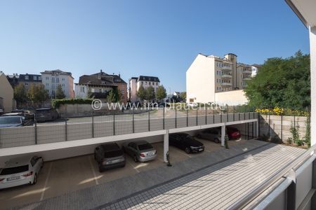 EBK, Glasfaser DSL - 1.OG Aufzug - Fußbodenheizung - Neubau, Carport, Fußbodenheizung, Vinyl, Balkon - Foto 3