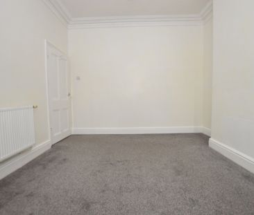 2 Bedroom Terraced House - Photo 5