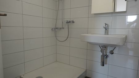 Gemütliche Maisonette Whg. mit Balkon + eigenem WM/TU - zentrale Stadtlage - - Photo 5