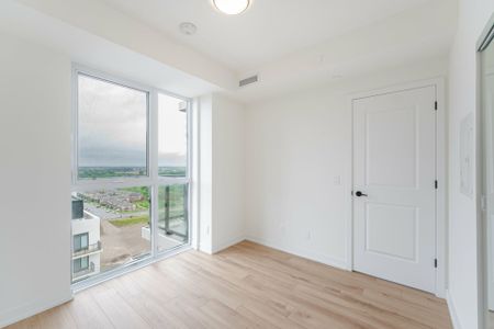 For Lease - 335 Wheat Boom Drive Unit# 1908, Oakville, Ontario - Photo 4