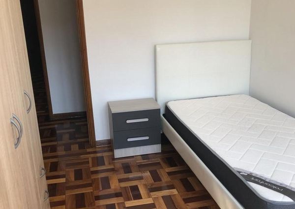 Quartos Faculdades Medicina e Ciencias Farmaceuticas