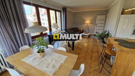 Stylowe mieszkanie na Starym Mieście - 2 pok - Zdjęcie 2