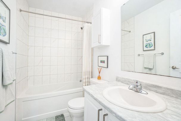 For Lease - 70 Jaguar Private Unit# H, Kanata, Ontario - Photo 1