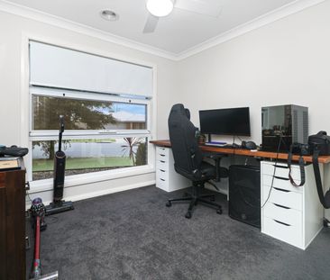 1 Thane Court Lloyd NSW - Photo 4