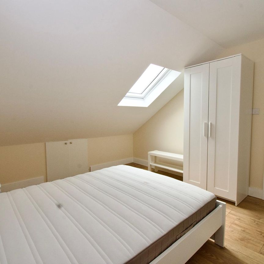 Birkbeck Avenue, Greenford, UB6 - Photo 1