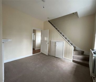 3 Bedroom House - West Hill Park, Fareham - Photo 1