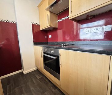 2 bedroom flat to rent - Photo 6