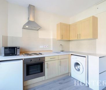 Knatchbull Road, London, SE5 - Photo 4