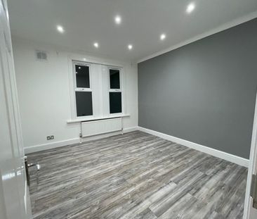 6 Bed End Terrace, Browning Road, E12 - Photo 6