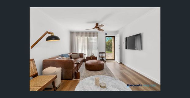 Fully Furnished Stylish Townhouse Living in the Heart of Camp Hill - Photo 1