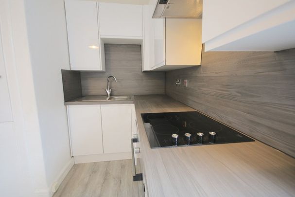 Shaws Street, Leith, Edinburgh, EH7 - Photo 1