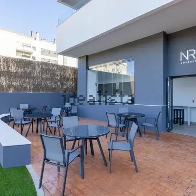 Alquiler de piso en Plaza Manos Unidas - Foto 1