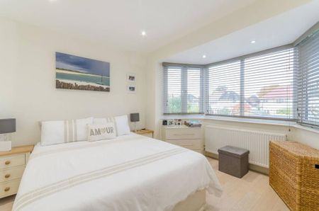 5 bedroom semi-detached house to rent - Photo 5