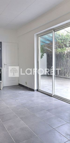 Apartment - Photo 1
